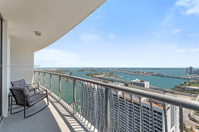 APT-5006 - 1750 N Bayshore Dr, Condo with 1 bedrooms, 1 bathrooms and null parking in Miami FL | Image 10