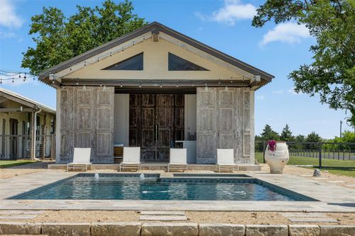 139 Blossom Hill Rd, Round Top, TX, 78954-5095 | Card Image