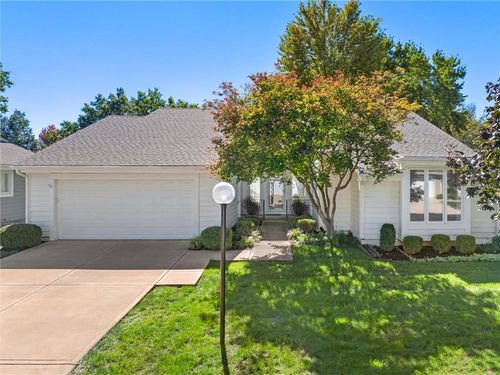 2009 W 123rd Ter, Leawood, KS, 66209-1338 | Card Image