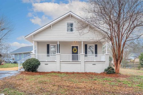 135 Whitin Street, spartanburg, SC, 29320 | Card Image