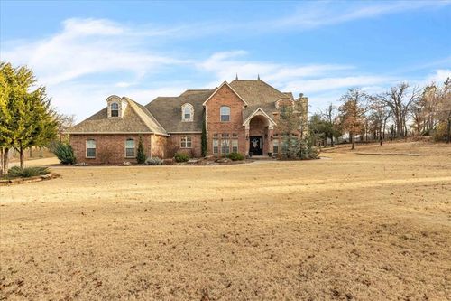 180 Misty Morning Dr, Choctaw, OK, 73020-7568 | Card Image