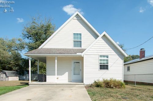 122 Atwood Pl, Huron, OH, 44839-1104 | Card Image