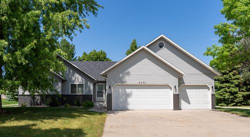2541 26th Ave S, Fargo, ND, 58103-5026 | Card Image