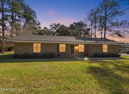 823 S Morgan Ave, Broussard, LA, 70518-4921 | Card Image