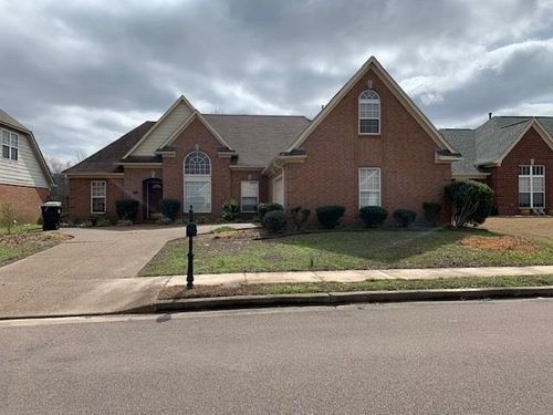 9241 Speerberry Ln, Cordova, TN, 38016-0901 | Card Image