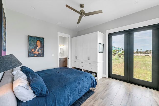 Primary bedroom. | Image 18