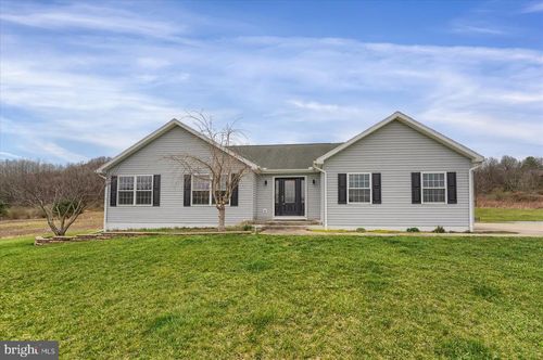 5410 Champaign Ln, WARRIORS MARK, PA, 16877-6395 | Card Image