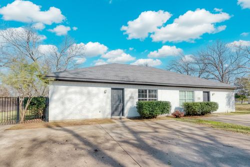 216 & 220 E Walcott Street, Pilot Point, TX, 76258 | Card Image