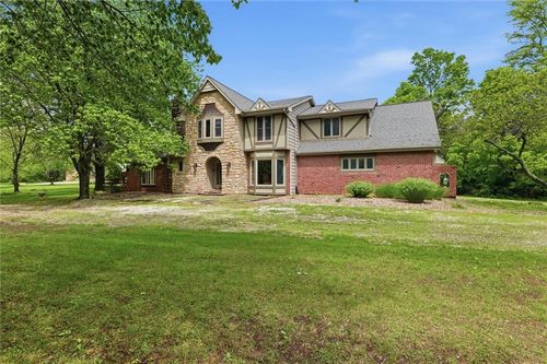 18208 E Hubach Hill Rd, Pleasant Hill, MO, 64080-8594 | Card Image