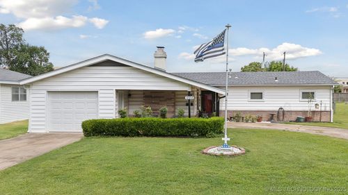 1222 Cherrington Ave, Claremore, OK, 74017-3003 | Card Image