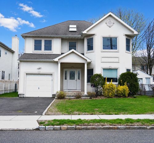 111 Fulton Ave, New Hyde Park, NY, 11040-5105 | Card Image