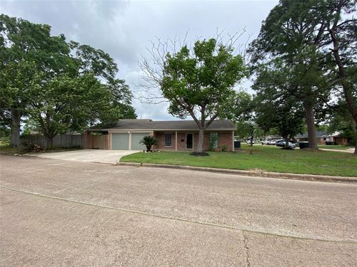 9958 Tiltree St, Houston, TX, 77075-4006 | Card Image