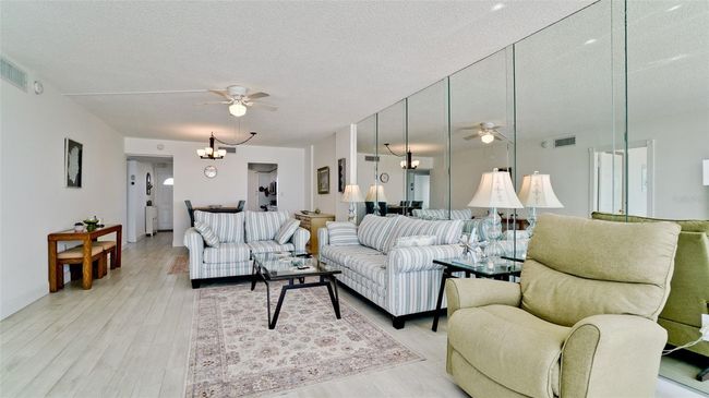 UNIT-504 - 5200 Gulf Dr, Condo with 2 bedrooms, 2 bathrooms and null parking in HOLMES BEACH FL | Image 10