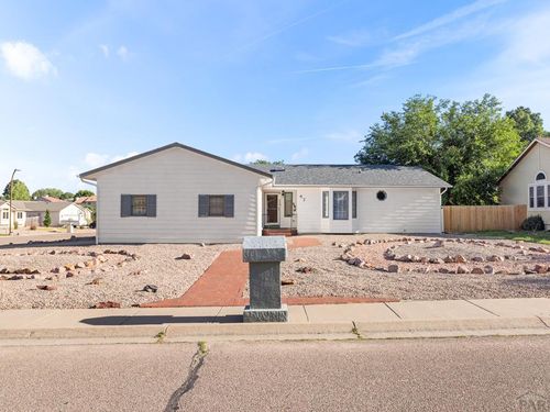 47 Ironweed Dr, Pueblo, CO, 81001-1051 | Card Image