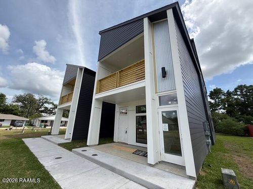 a-1120 S Washington Street, Lafayette, LA, 70501 | Card Image