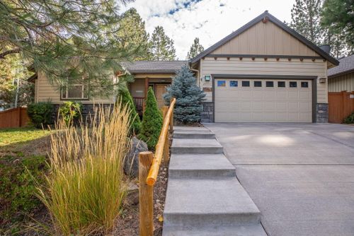 20114 Crystal Mountain Lane, Bend, OR, 97702 | Card Image