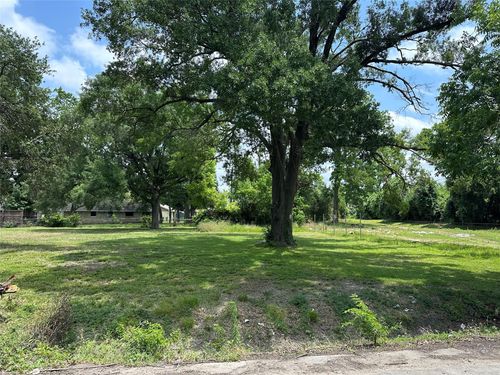 0 De Priest St, Houston, TX, 77088 | Card Image