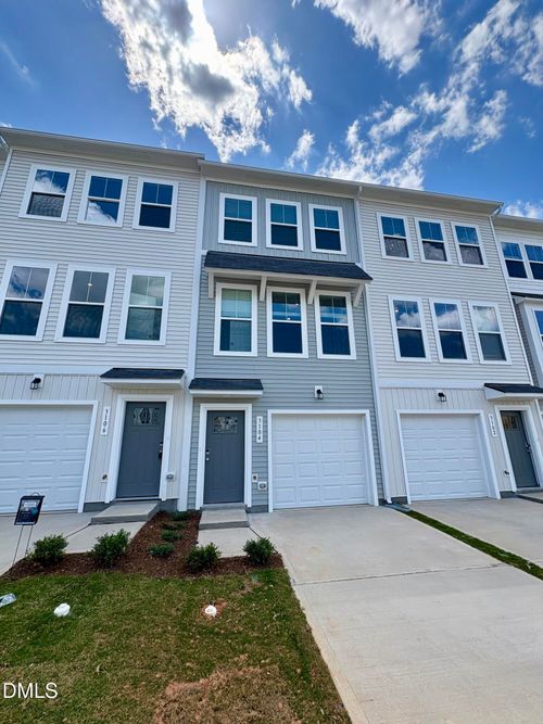 3104 Bomore Rd, Raleigh, NC, 27610-7084 | Card Image