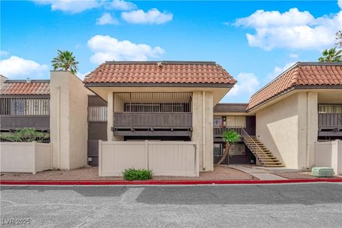 apt-14-1440 Vegas Valley Dr, Las Vegas, NV, 89169-2275 | Card Image