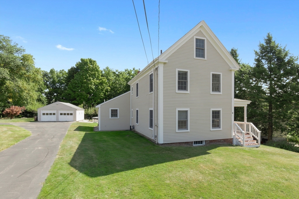 Kimball Rd, Amesbury, MA 01913