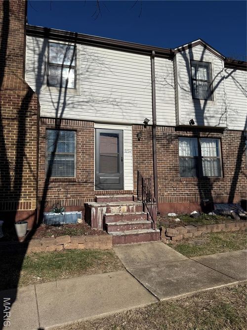 4b-9734 Raintree Village Dr, Hillsboro, MO, 63050-3305 | Card Image