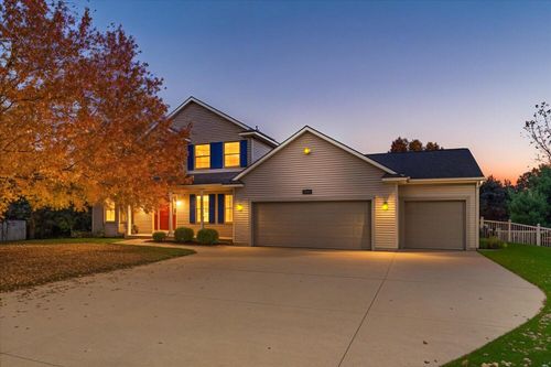 7403 Mackinaw Cv, Kalamazoo, MI, 49009-5912 | Card Image