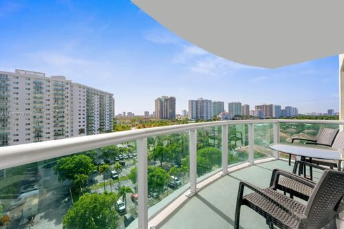 apt-916-19370 Collins Ave, Sunny Isles Beach, FL, 33160-2249 | Card Image