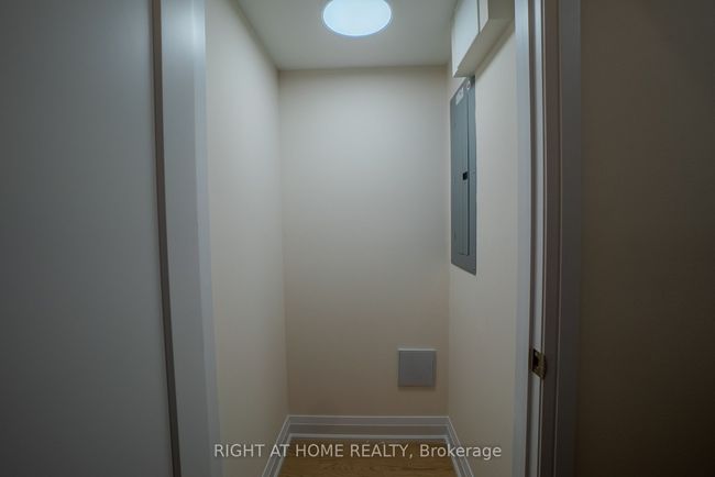 608 - 447 Walmer Rd, Condo with 3 bedrooms, 4 bathrooms and 2 parking in York ON | Image 40