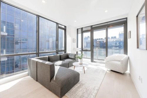 apt-15h-33 Farrington St, Flushing, NY, 11354-2551 | Card Image