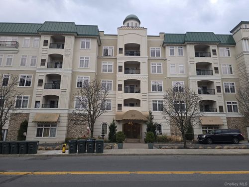 unit-115-410 Westchester Ave, Port Chester, NY, 10573-3619 | Card Image