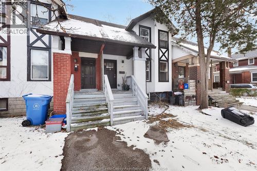 1657 Martindale St, Windsor, ON, N9B1G7 | Card Image