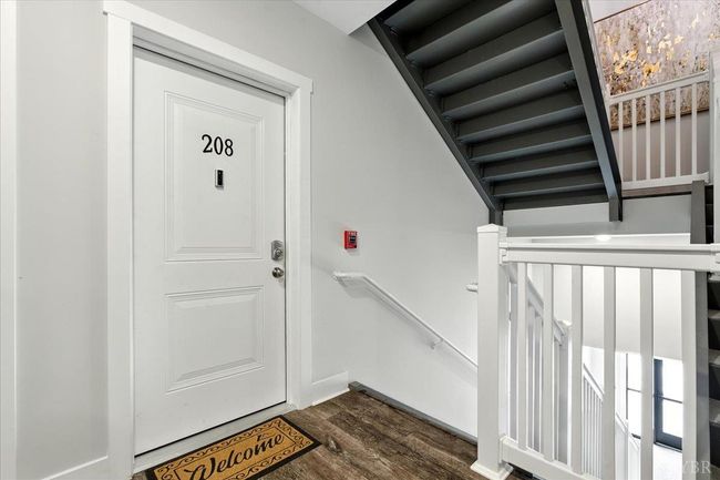 APT-208 - 1300 Stoney Ridge Blvd, Condo with 2 bedrooms, 2 bathrooms and null parking in Forest VA | Image 5