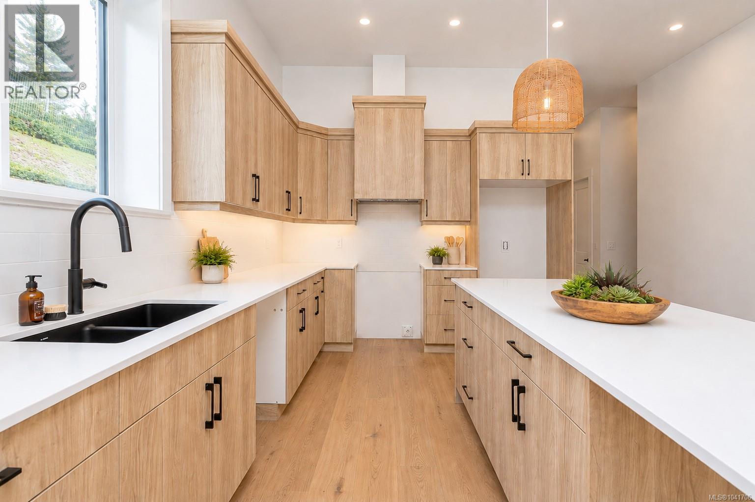 Residential in Lake Cowichan 2