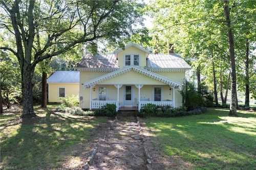 2533 Sloans Mill Rd, Hamptonville, NC, 27020-7827 | Card Image