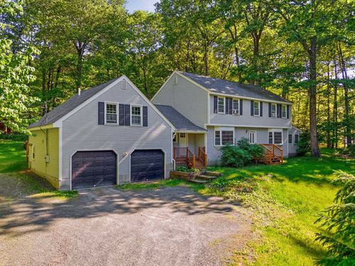 25 Pinneo Hill Rd, Hanover, NH, 03755-4604 | Card Image