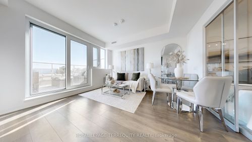 447-150 Logan Ave, Toronto, ON, M4M0E4 | Card Image