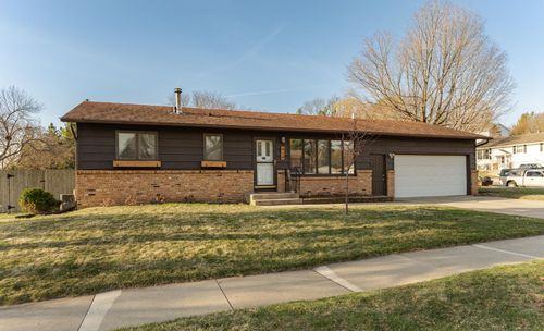 424 31st St Nw, Rochester, MN, 55901-2387 | Card Image