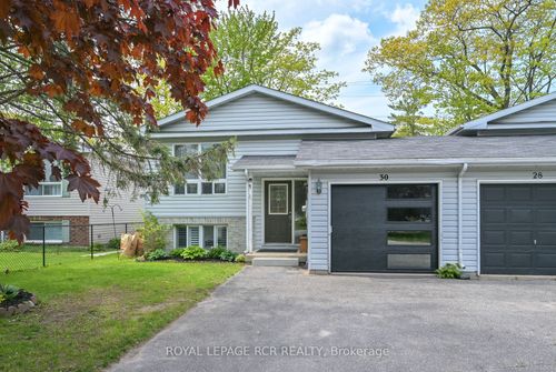 30 Dyer Dr, Wasaga Beach, ON, L9Z1E2 | Card Image