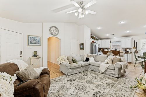 6432 Geneva Ln, Fort Worth, TX, 76131-1229 | Card Image