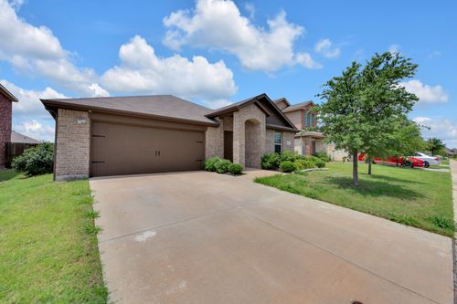2415 Anton Dr, Forney, TX, 75126-2440 | Card Image