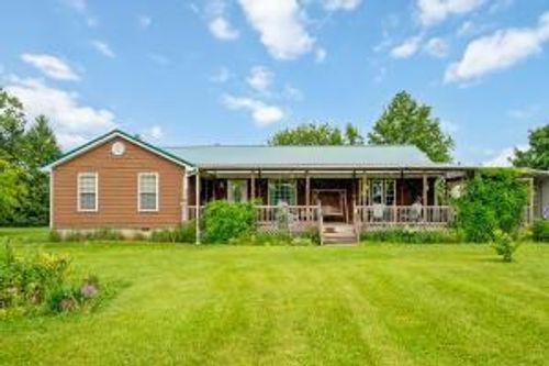 310 W Union St, New Bloomington, OH, 43341 | Card Image