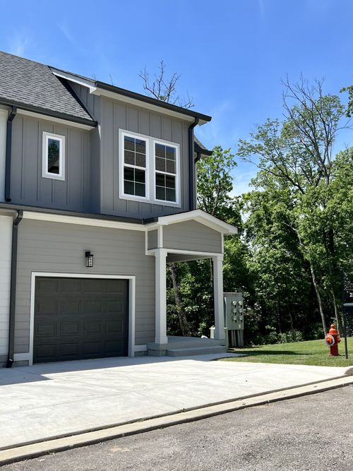 2157 Chadwell Retreat Dr, Madison, TN, 37115-0603 | Card Image