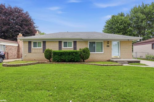 42654 Rutgers Drive, Sterling Heights, MI, 48313 | Card Image