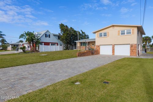 209 Standish Dr, Ormond Beach, FL, 32176-4752 | Card Image