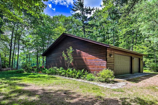 12711 Wind Point Rd, House other with 3 bedrooms, 2 bathrooms and null parking in MANITOWISH WATERS WI | Image 4