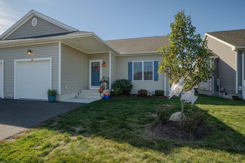 apt-39-111 Daniel Shays Hwy, Belchertown, MA, 01007-8923 | Card Image