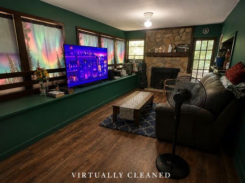 16 7th St, Ellijay, GA, 30540-9327 | Card Image