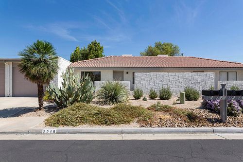 2218 N Sunshine Circle, Palm Springs, CA, 92264 | Card Image