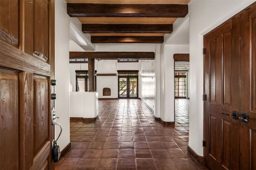 633-3101 Old Pecos Trl, Santa Fe, NM, 87505-9540 | Card Image