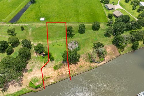 2 County Road 344, Sweeny, TX, 77480 | Card Image